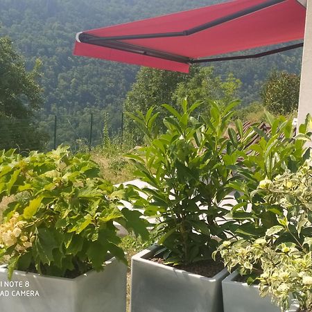 In The Heart Of Nature With An Unique View Plan Montmin Екстер'єр фото